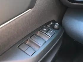 Toyota Yaris Cross thumbnail 15
