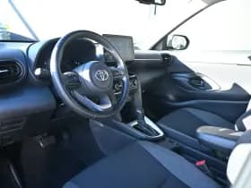 Toyota Yaris Cross thumbnail 6