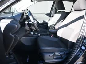 Toyota Yaris Cross thumbnail 7