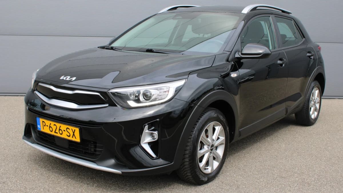 Kia Stonic — foto 1