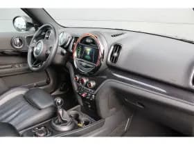 MINI Countryman thumbnail 3