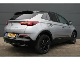 Opel Grandland thumbnail 2