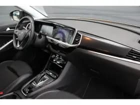 Opel Grandland thumbnail 3