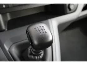 Opel Vivaro thumbnail 16