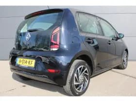 Volkswagen Up! thumbnail 11