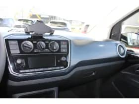 Volkswagen Up! thumbnail 16