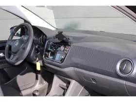 Volkswagen Up! thumbnail 3