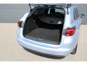 Opel Astra Sports Tourer thumbnail 12