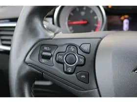 Opel Astra Sports Tourer thumbnail 24