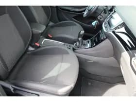 Opel Astra Sports Tourer thumbnail 5