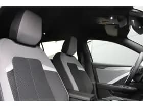 Opel Astra Sports Tourer thumbnail 5