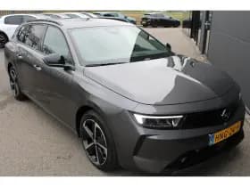 Opel Astra Sports Tourer thumbnail 8