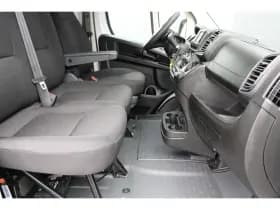Opel Movano thumbnail 6