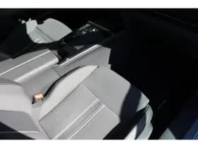 Opel Astra Sports Tourer thumbnail 6