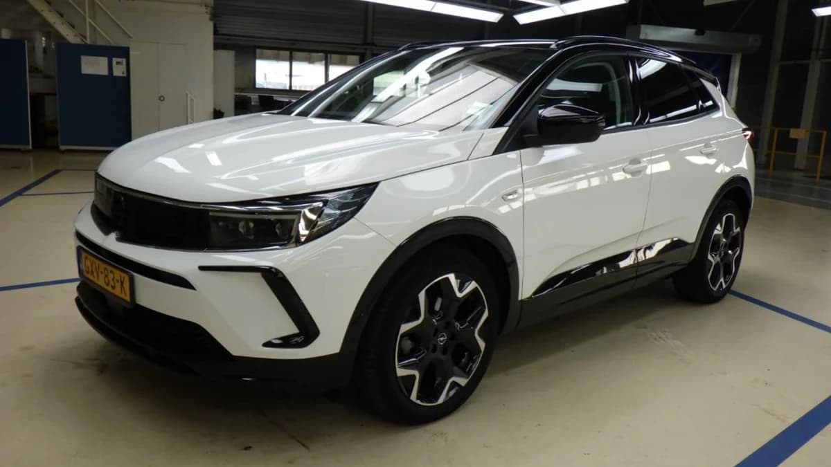 Opel Grandland — foto 1