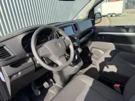 Opel Vivaro thumbnail 10