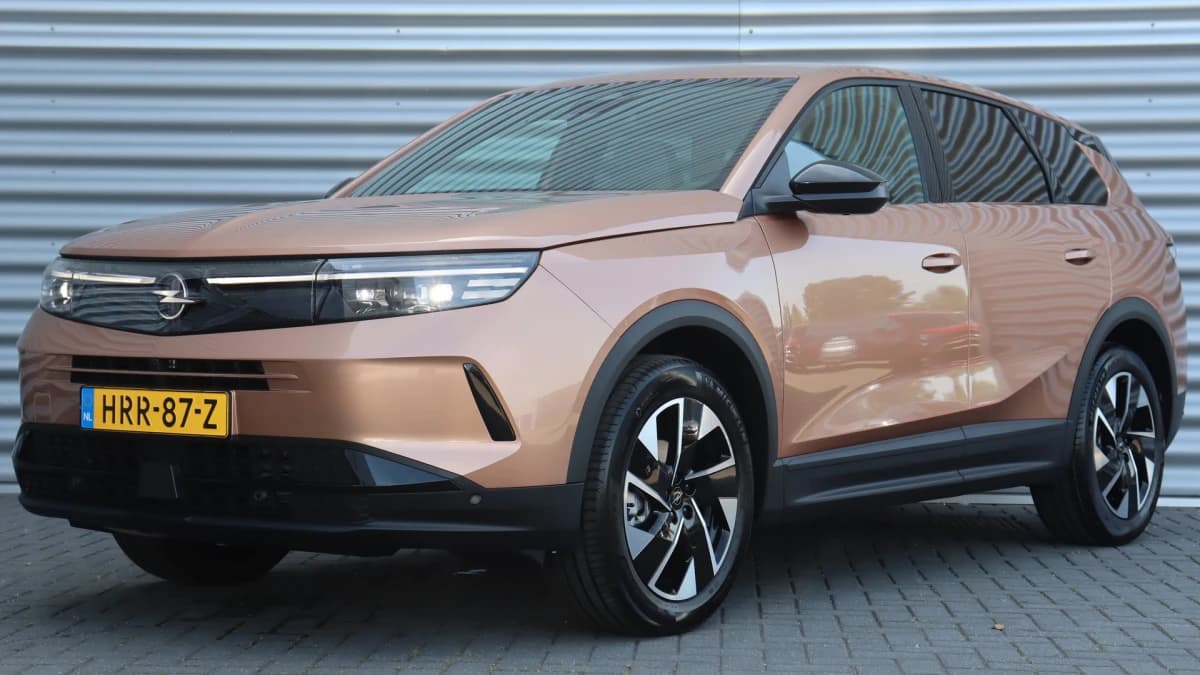 Opel Grandland — foto 1