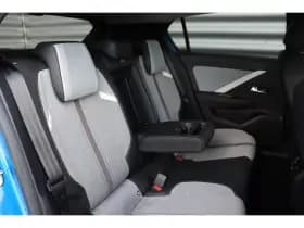 Opel Astra thumbnail 18