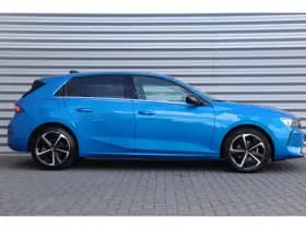 Opel Astra thumbnail 3