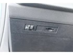 Opel Astra thumbnail 23