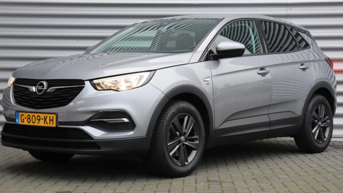 Opel Grandland X — foto 1