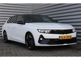 Opel Astra Sports Tourer thumbnail 4