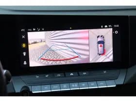 Opel Astra Sports Tourer thumbnail 36
