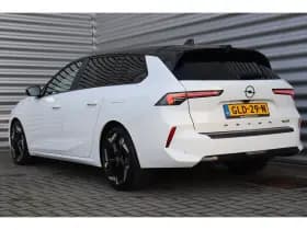 Opel Astra Sports Tourer thumbnail 7