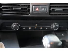 Opel Combo thumbnail 31