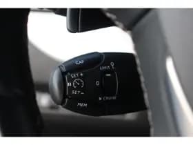 Opel Vivaro thumbnail 25