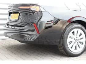 Opel Astra Sports Tourer thumbnail 11