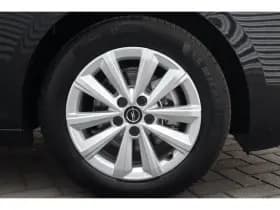 Opel Astra Sports Tourer thumbnail 13