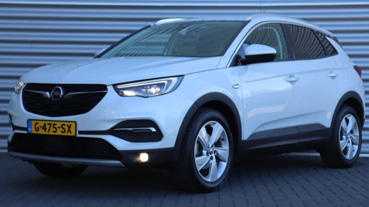 Opel Grandland X — foto 1