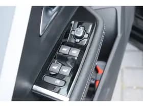 Opel Astra thumbnail 21