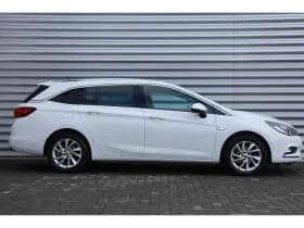 Opel Astra thumbnail 3