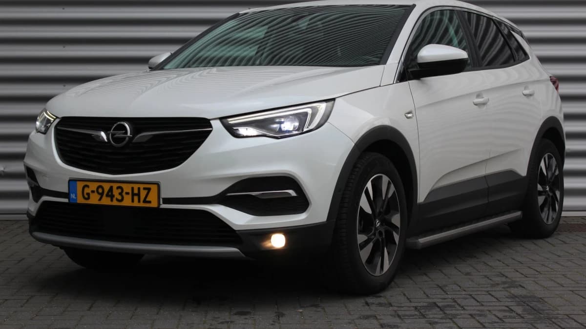 Opel Grandland X — foto 1