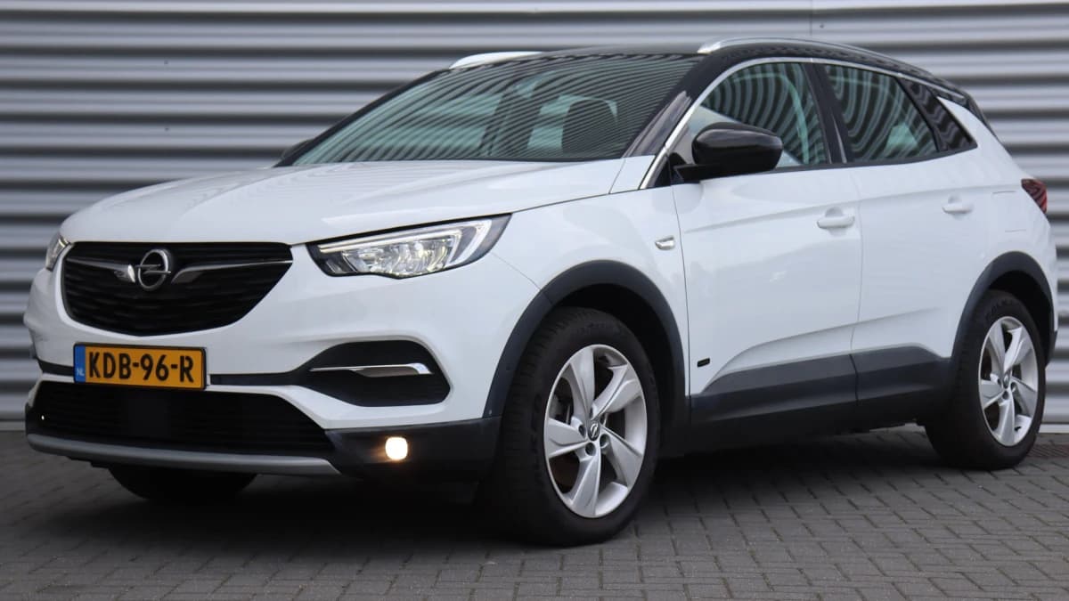 Opel Grandland X — foto 1