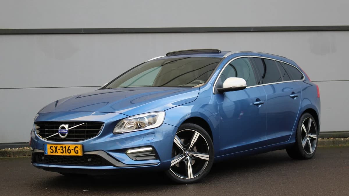 Volvo V60 — foto 1