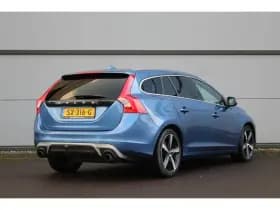 Volvo V60 thumbnail 2