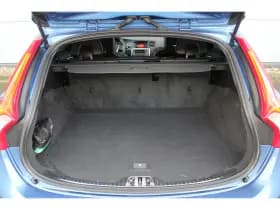 Volvo V60 thumbnail 32