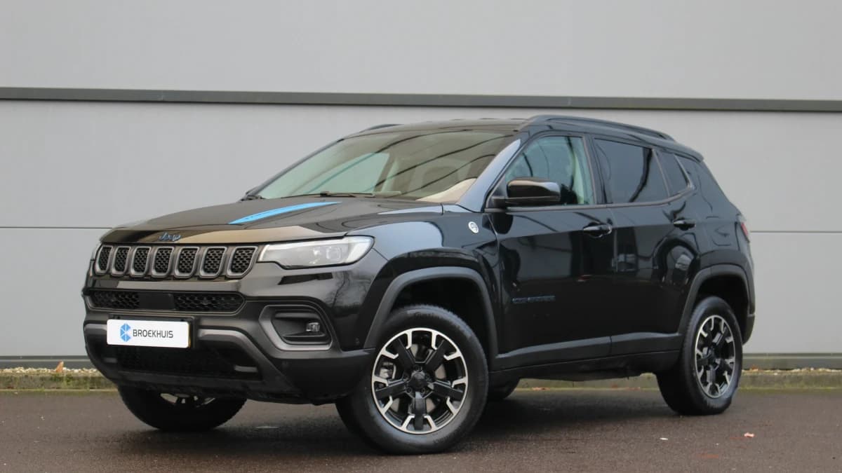 Jeep Compass — foto 1