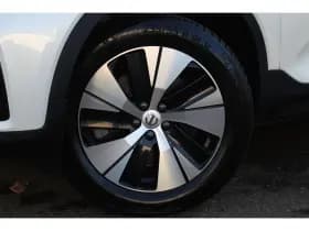 Volvo XC40 thumbnail 13