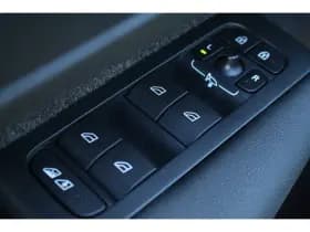 Volvo XC40 thumbnail 38