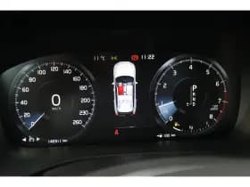 Volvo XC60 thumbnail 18