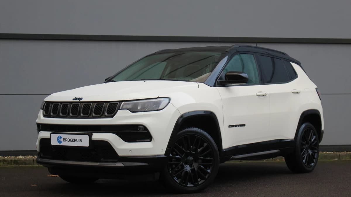 Jeep Compass — foto 1