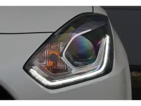 Suzuki Swift thumbnail 12