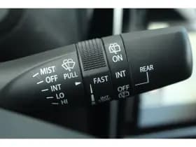 Suzuki Swift thumbnail 24