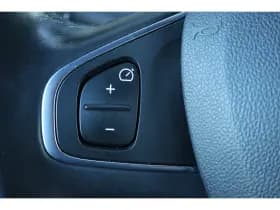 Renault Captur thumbnail 15