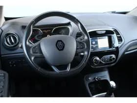 Renault Captur thumbnail 3