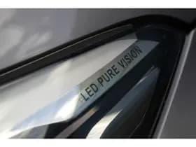 Renault Captur thumbnail 32